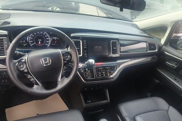 Used Honda Elysion 2019 2.0L Hybrid Luxury Edition Center Console