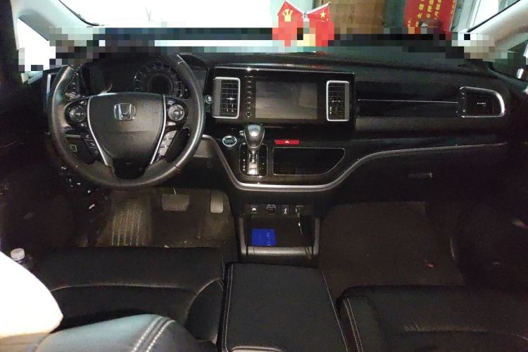 Used Honda Elysion 2019 2.0L Hybrid Supreme Edition Center Console