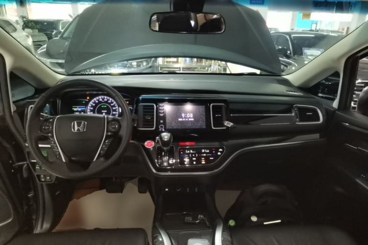 Used Honda Elysion 2019 2.0L Hybrid Luxury Edition Center Console