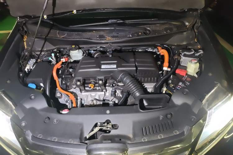 Used Honda Elysion 2019 2.0L Hybrid Luxury Edition Engine Bay