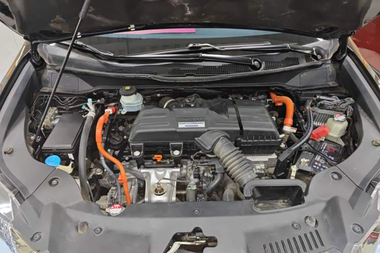 Used Honda Elysion 2019 2.0L Hybrid Luxury Edition Engine Bay