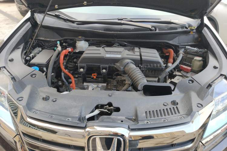 Used Honda Elysion 2019 2.0L Hybrid Luxury Edition Engine Bay