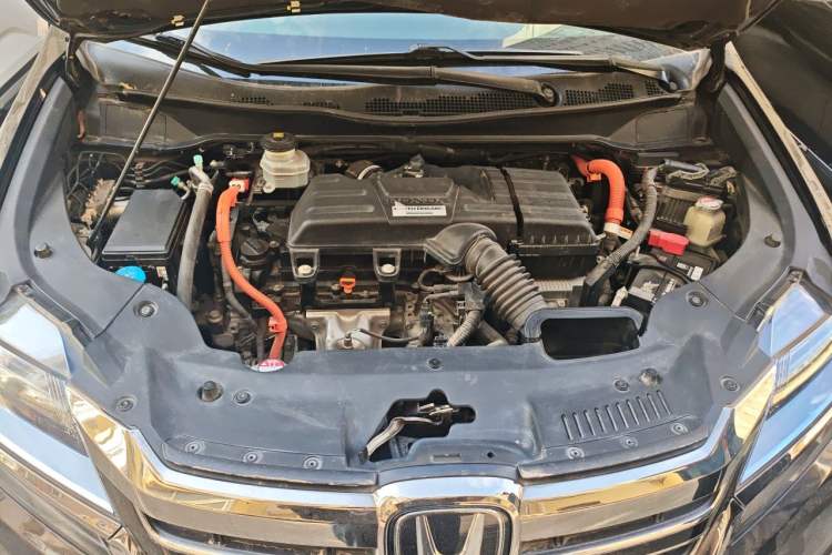 Used Honda Elysion 2019 2.0L Hybrid Supreme Edition Engine Bay