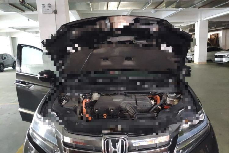 Used Honda Elysion 2019 2.0L Hybrid Supreme Edition Engine Bay
