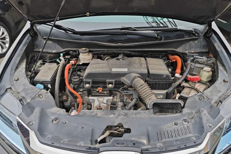 Used Honda Elysion 2019 2.0L Hybrid Luxury Edition Engine Bay