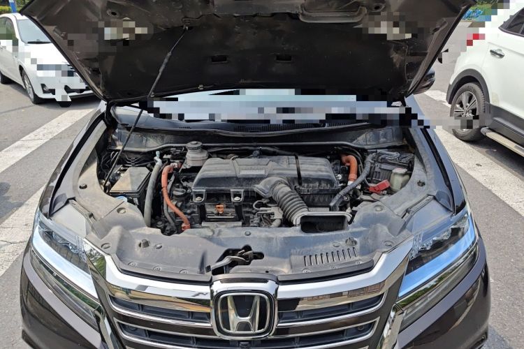 Used Honda Elysion 2019 2.0L Hybrid Supreme Edition Engine Bay