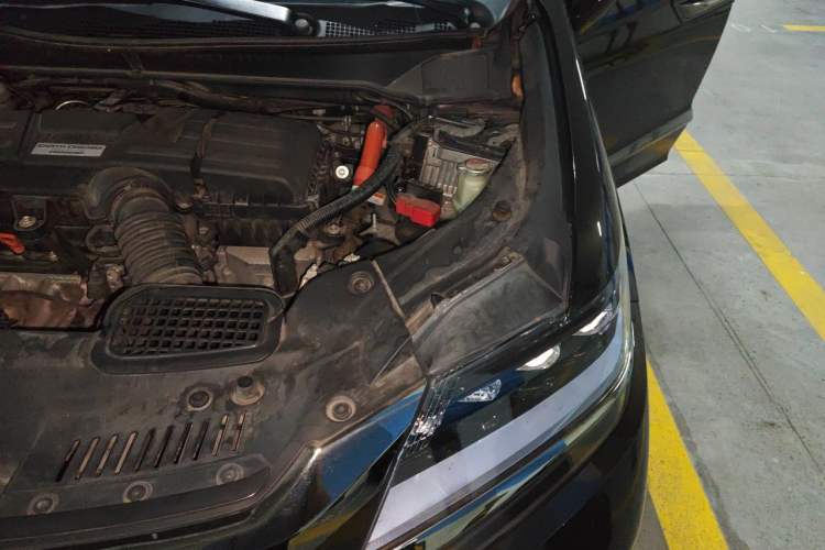 Used Honda Elysion 2019 2.0L Hybrid Luxury Edition Engine Bay Left