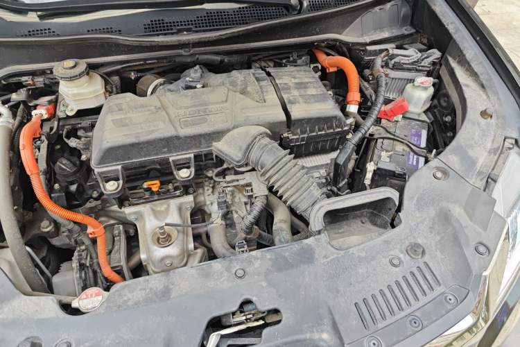 Used Honda Elysion 2019 2.0L Hybrid Luxury Edition Engine Bay Left