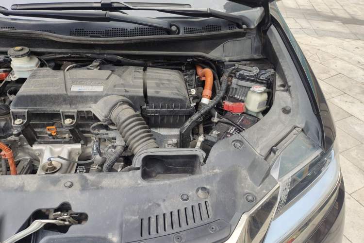 Used Honda Elysion 2019 2.0L Hybrid Luxury Edition Engine Bay Left