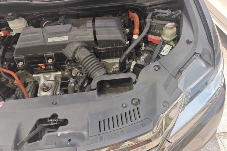 Used Honda Elysion 2019 2.0L Hybrid Supreme Edition Engine Bay Left