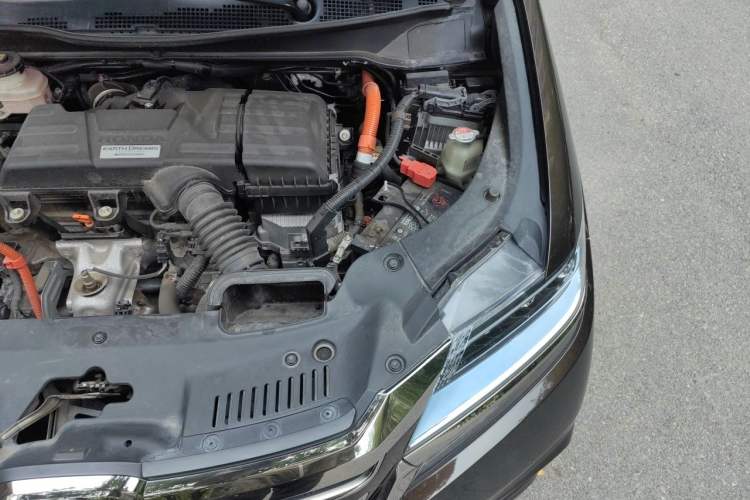 Used Honda Elysion 2019 2.0L Hybrid Luxury Edition Engine Bay Left