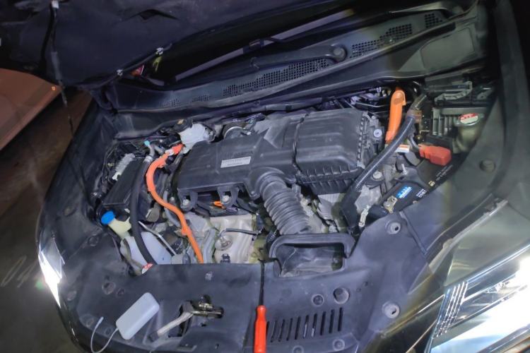 Used Honda Elysion 2019 2.0L Hybrid Luxury Edition Engine Bay