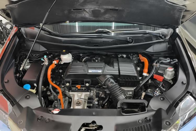 Used Honda Elysion 2019 2.0L Hybrid Supreme Edition Engine Bay