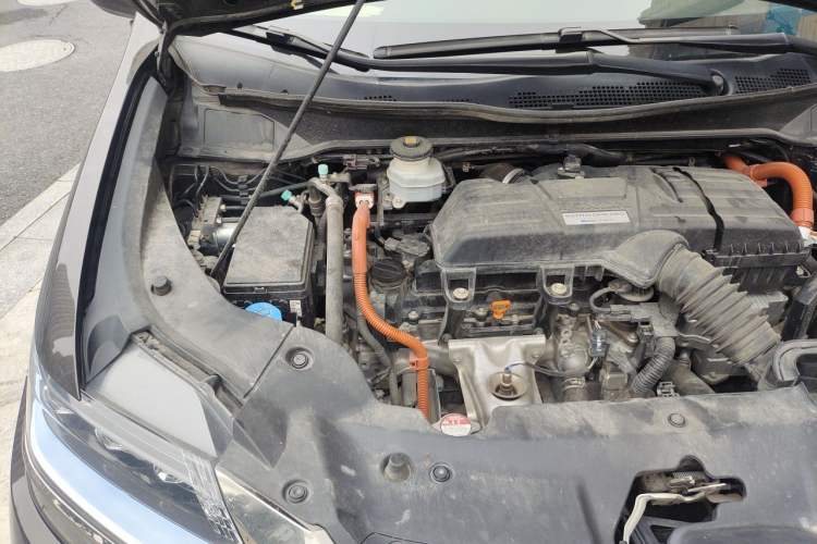 Used Honda Elysion 2019 2.0L Hybrid Luxury Edition Engine Bay Right