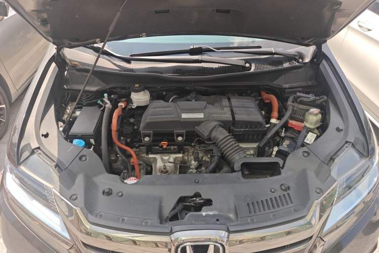 Used Honda Elysion 2019 2.0L Hybrid Supreme Edition Engine Bay