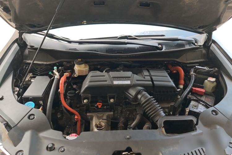 Used Honda Elysion 2019 2.0L Hybrid Luxury Edition Engine Bay