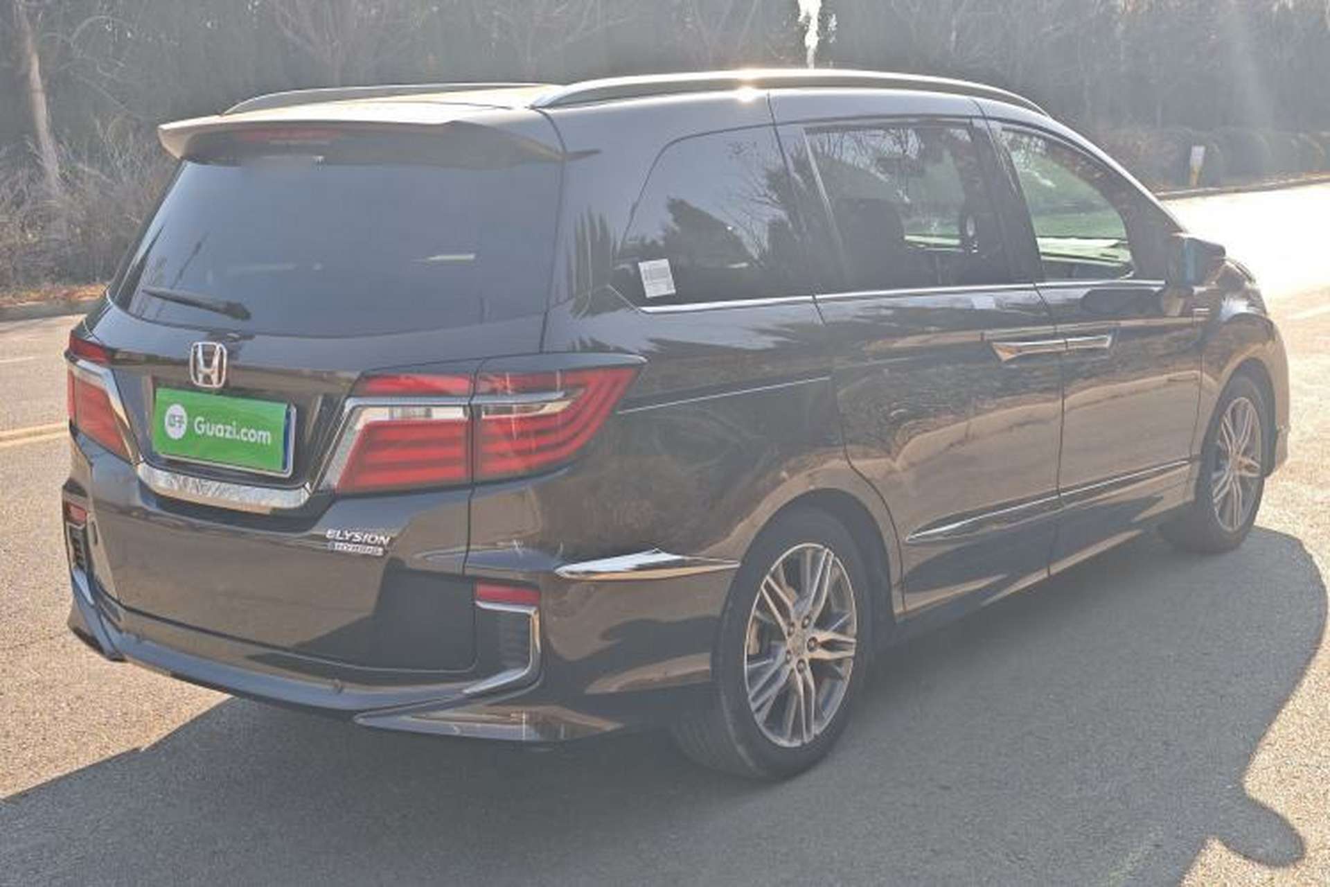 Used Honda Elysion 2019 2.0L Hybrid Luxury Edition Exterior 3