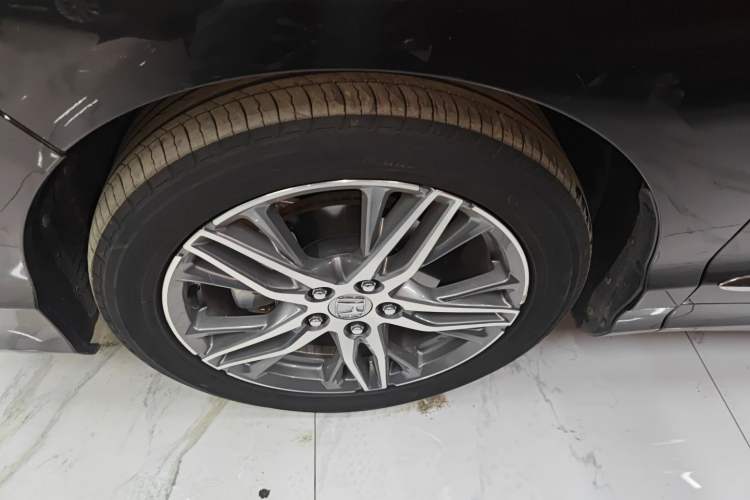 Used Honda Elysion 2019 2.0L Hybrid Luxury Edition Exterior 3