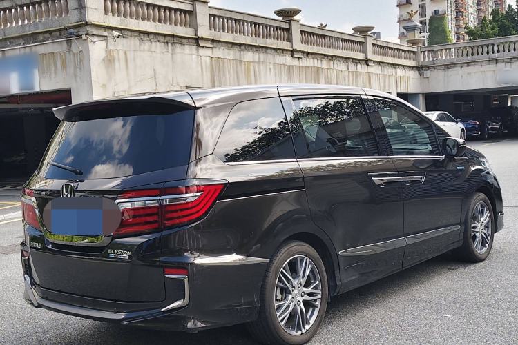 Used Honda Elysion 2019 2.0L Hybrid Luxury Edition Exterior 3