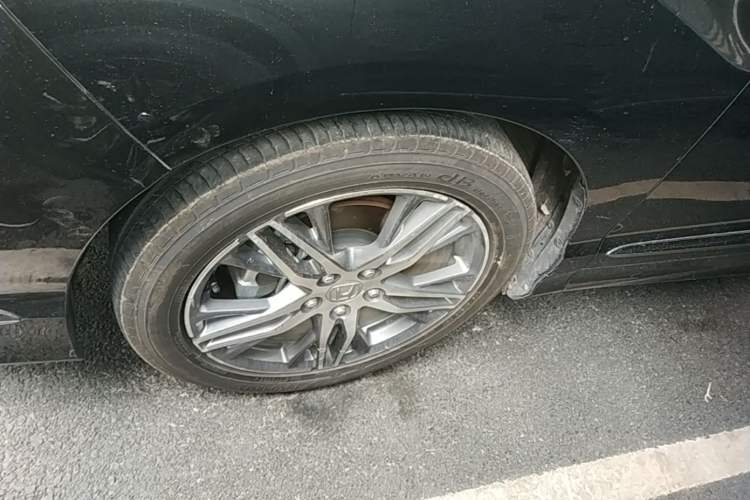 Used Honda Elysion 2019 2.0L Hybrid Supreme Edition Exterior 3