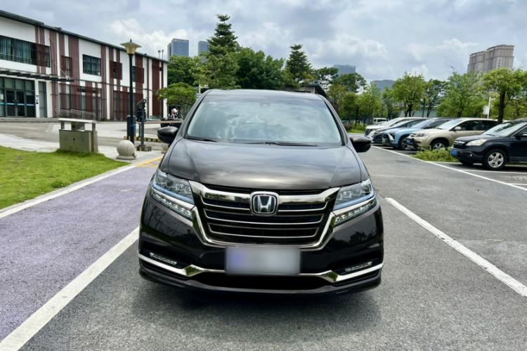 Used Honda Elysion 2019 2.0L Hybrid Luxury Edition Exterior 4