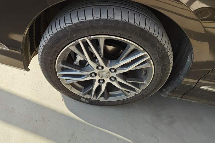Used Honda Elysion 2019 2.0L Hybrid Supreme Edition Exterior 7