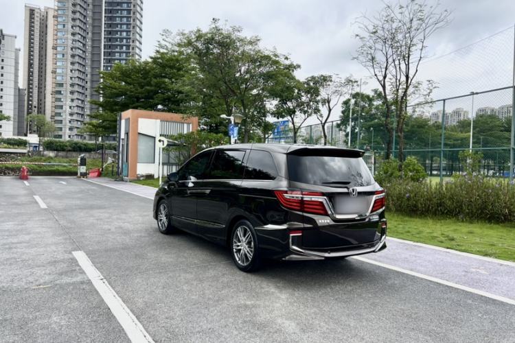 Used Honda Elysion 2019 2.0L Hybrid Luxury Edition Exterior 8