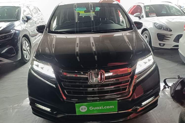 Used Honda Elysion 2019 2.0L Hybrid Supreme Edition Front