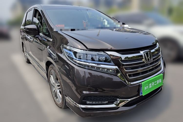 Used Honda Elysion 2019 2.0L Hybrid Supreme Edition Front Right 45 Deg