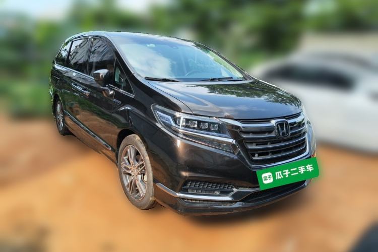 Used Honda Elysion 2019 2.0L Hybrid Luxury Edition Front Right 45 Deg