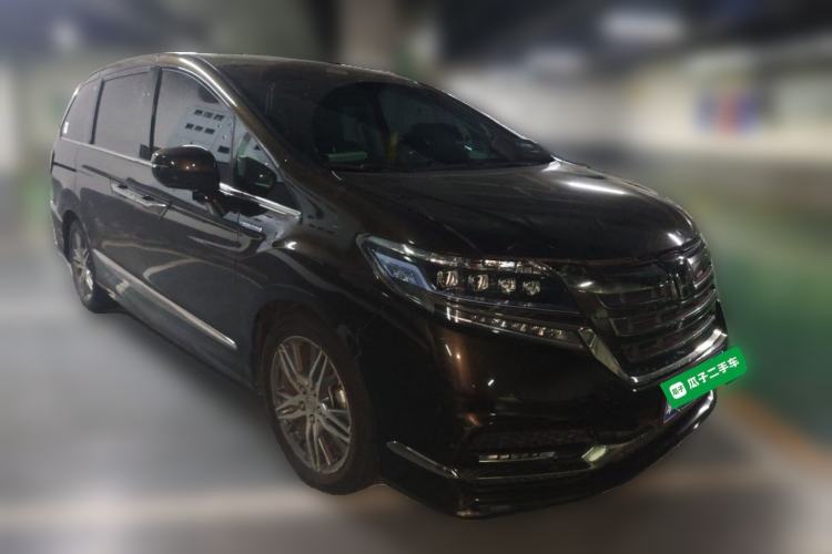 Used Honda Elysion 2019 2.0L Hybrid Luxury Edition Front Right 45 Deg