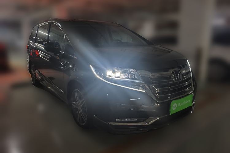 Used Honda Elysion 2019 2.0L Hybrid Supreme Edition Front Right 45 Deg