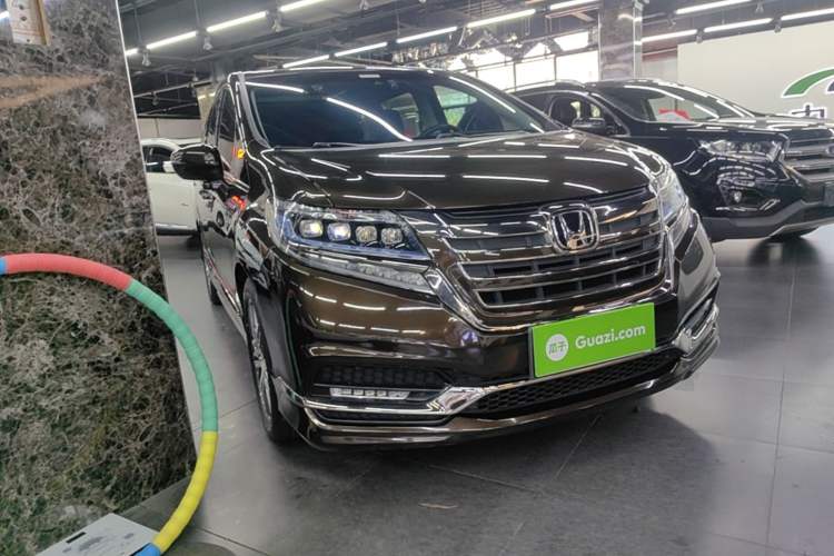 Used Honda Elysion 2019 2.0L Hybrid Luxury Edition Front Right 45 Deg