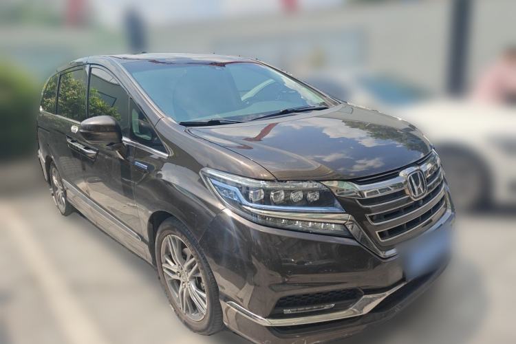 Used Honda Elysion 2019 2.0L Hybrid Supreme Edition Front Right 45 Deg