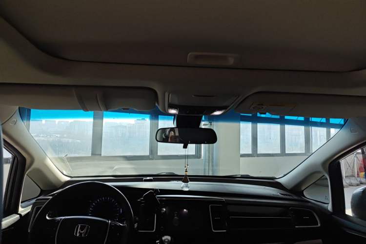 Used Honda Elysion 2019 2.0L Hybrid Supreme Edition Headliner