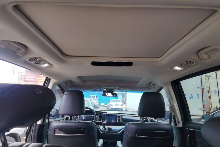 Used Honda Elysion 2019 2.0L Hybrid Luxury Edition Headliner