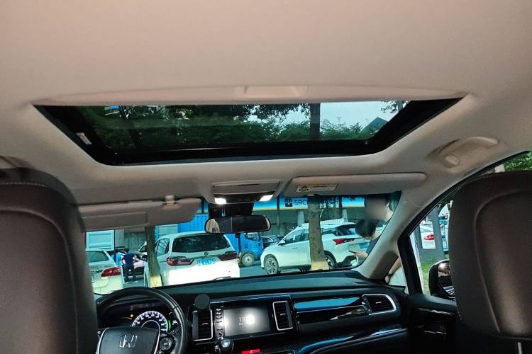 Used Honda Elysion 2019 2.0L Hybrid Luxury Edition Headliner
