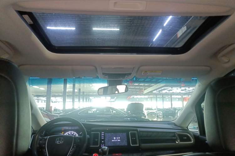 Used Honda Elysion 2019 2.0L Hybrid Luxury Edition Headliner