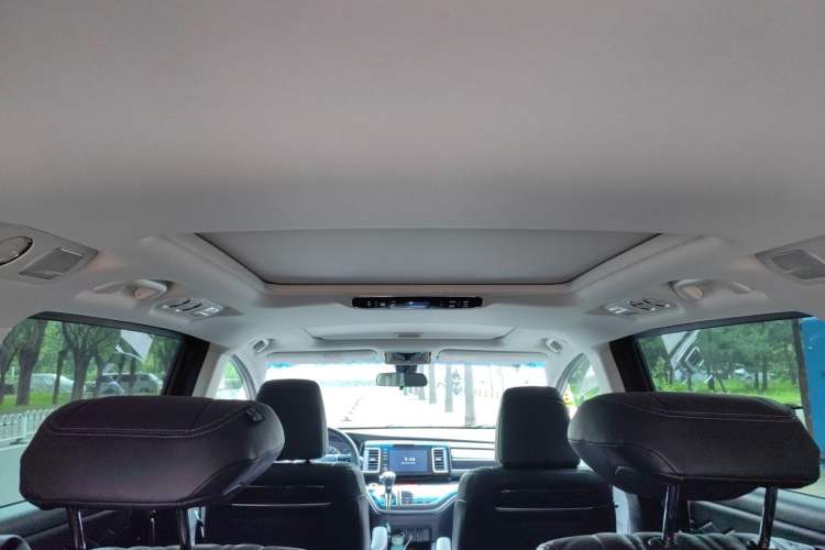 Used Honda Elysion 2019 2.0L Hybrid Luxury Edition Headliner