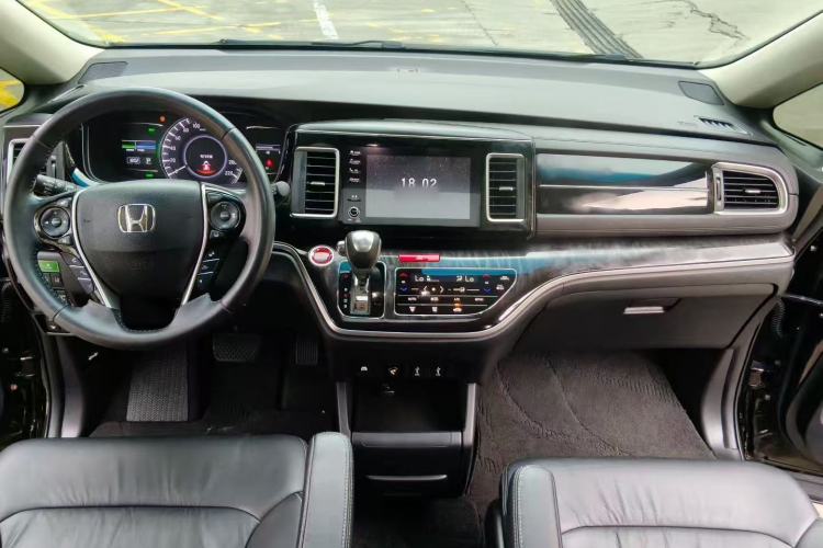 Used Honda Elysion 2019 2.0L Hybrid Luxury Edition Interior 5