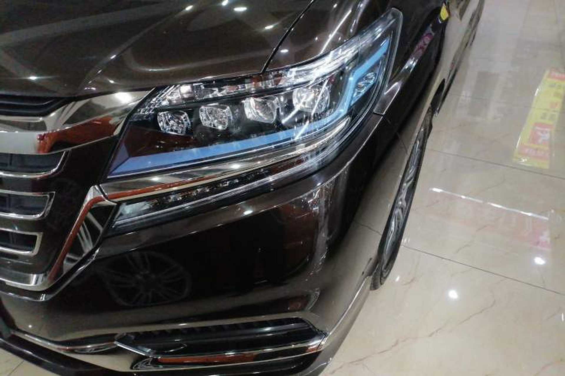 Used Honda Elysion 2019 2.0L Hybrid Luxury Edition Left Front Headlight