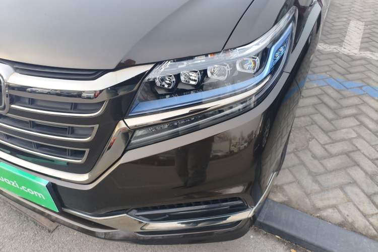 Used Honda Elysion 2019 2.0L Hybrid Luxury Edition Left Front Headlight
