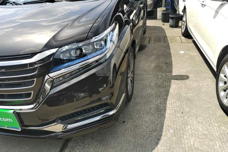 Used Honda Elysion 2019 2.0L Hybrid Luxury Edition Left Front Headlight