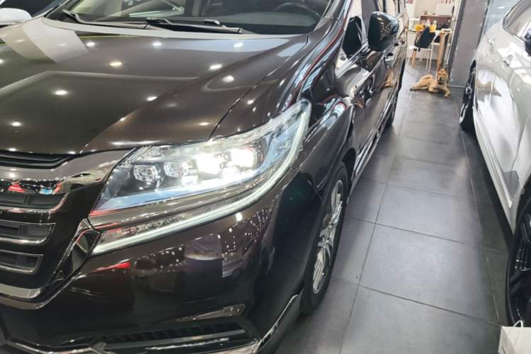 Used Honda Elysion 2019 2.0L Hybrid Luxury Edition Left Front Headlight