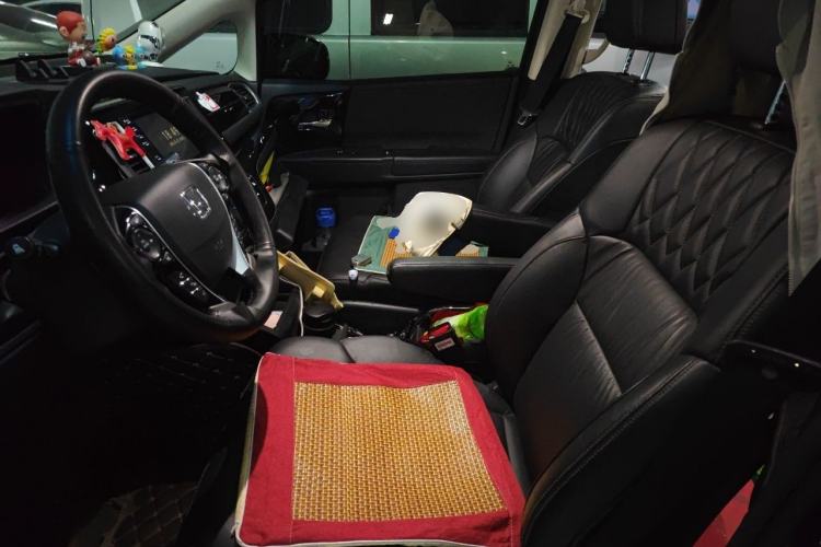 Used Honda Elysion 2019 2.0L Hybrid Luxury Edition Left Front Seat