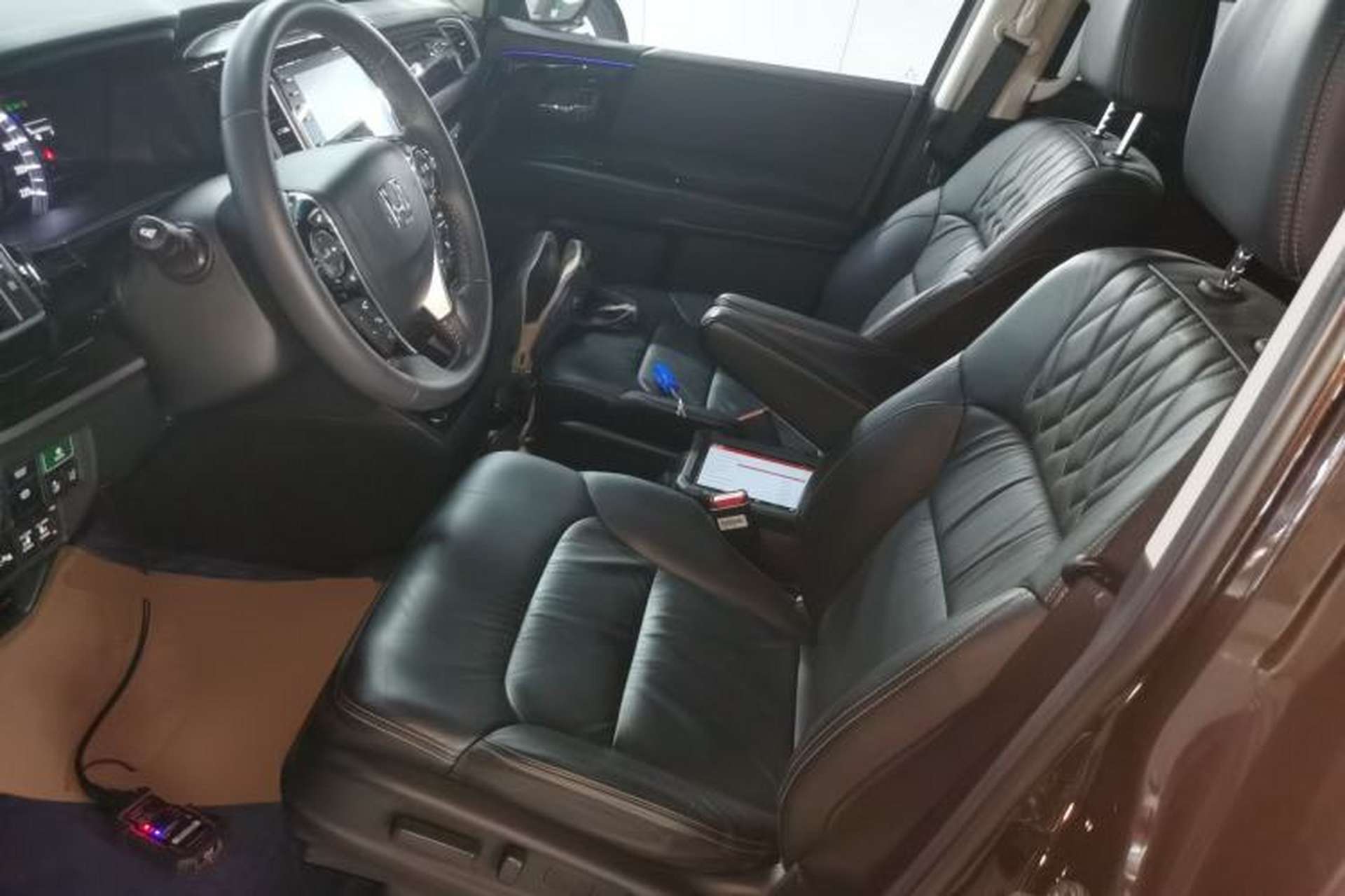 Used Honda Elysion 2019 2.0L Hybrid Luxury Edition Left Front Seat
