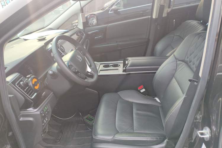 Used Honda Elysion 2019 2.0L Hybrid Luxury Edition Left Front Seat
