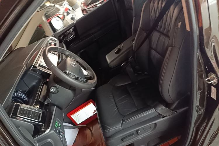 Used Honda Elysion 2019 2.0L Hybrid Supreme Edition Left Front Seat