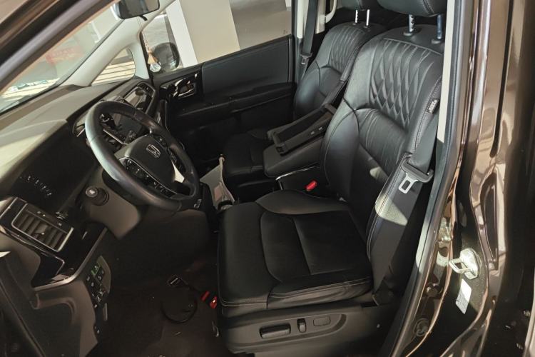 Used Honda Elysion 2019 2.0L Hybrid Supreme Edition Left Front Seat