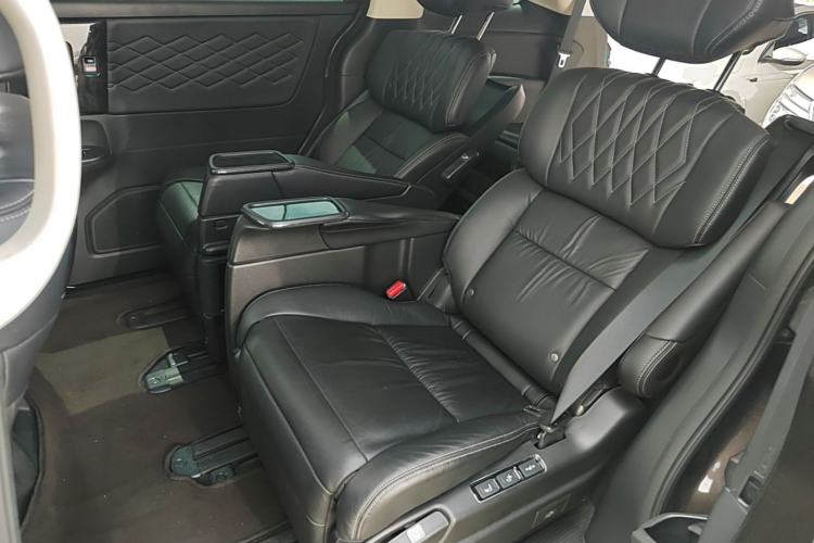 Used Honda Elysion 2019 2.0L Hybrid Luxury Edition Left Rear Seat
